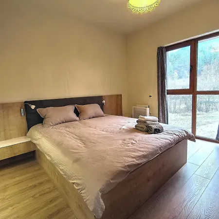 Woodsy Views 1 Bedroom * Bansko