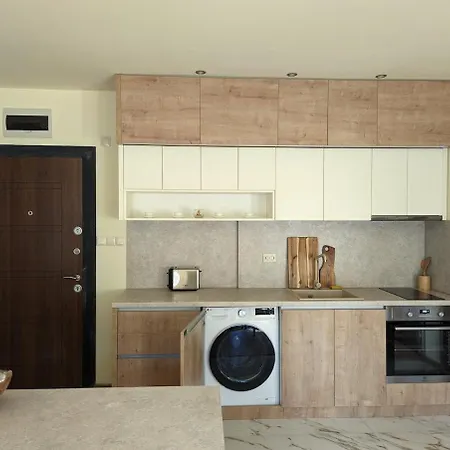 Woodsy Views 1 Bedroom