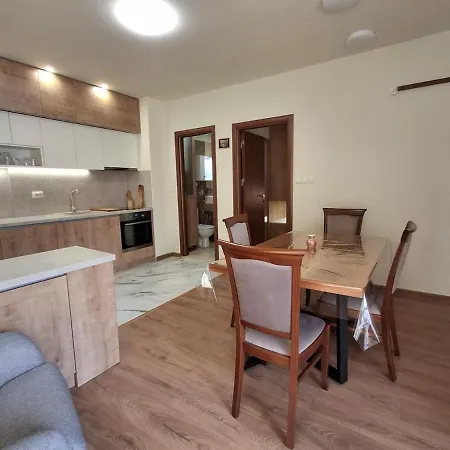 Woodsy Views 1 Bedroom Appartement Bansko