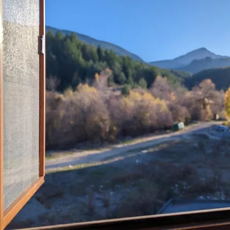 Woodsy Views 1 Bedroom * بانسكو