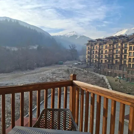 Woodsy Views 1 Bedroom * بانسكو