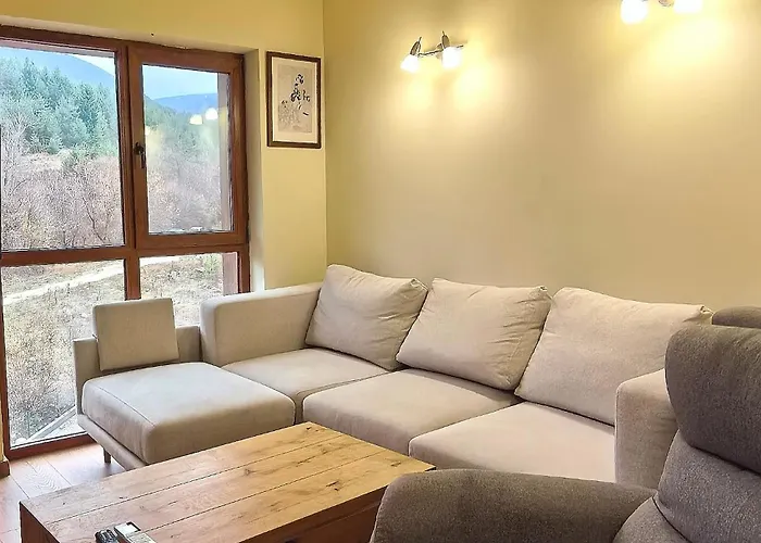 Woodsy Views 1 Bedroom * بانسكو